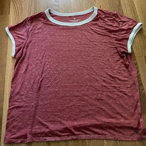 Light red/white t-shirt, barely worn!